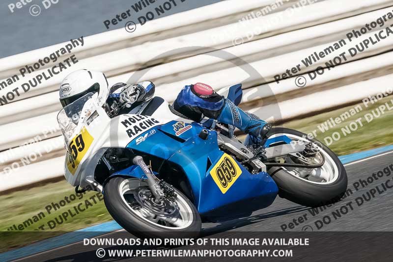 enduro digital images;event digital images;eventdigitalimages;mallory park;mallory park photographs;mallory park trackday;mallory park trackday photographs;no limits trackdays;peter wileman photography;racing digital images;trackday digital images;trackday photos